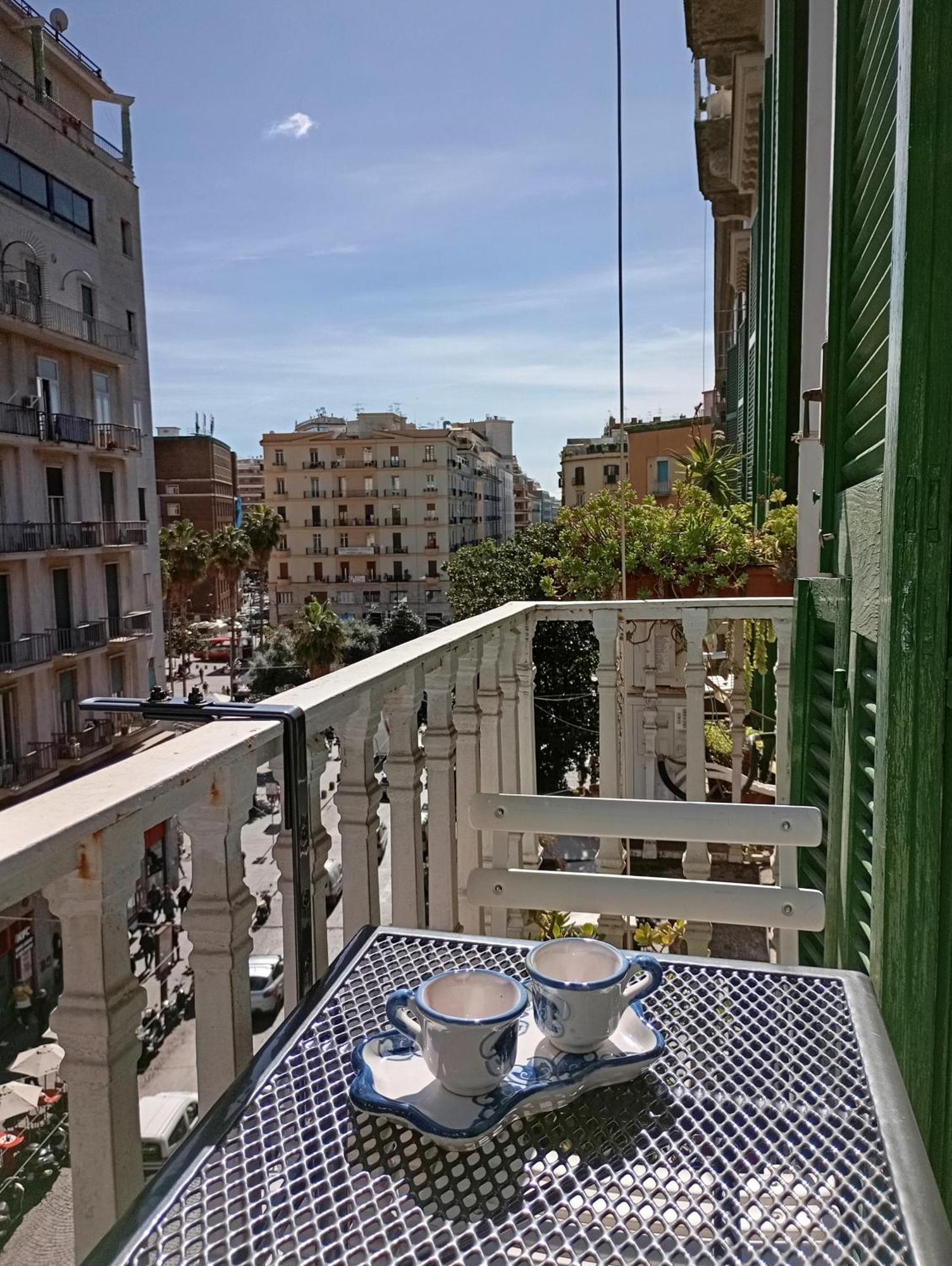 Toledo's Family Bed & Breakfast Napoli